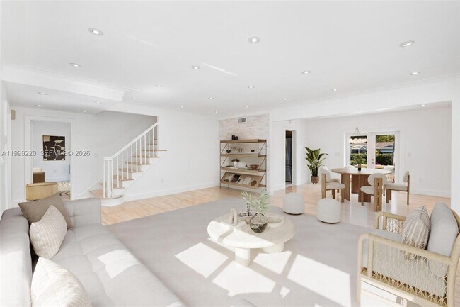 Building Photo - 11401 SW 72nd Pl