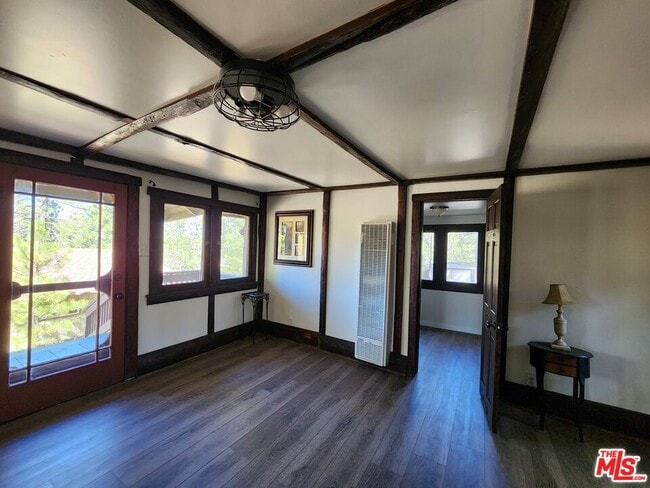 Building Photo - 809 Talmadge Rd