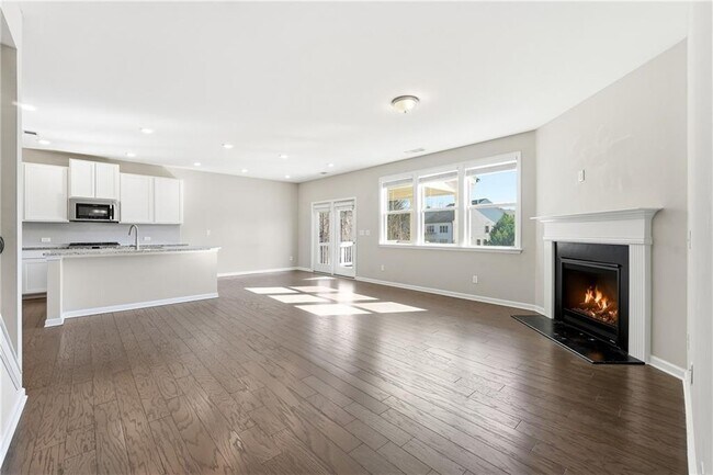 Building Photo - 156 Round Pond Dr