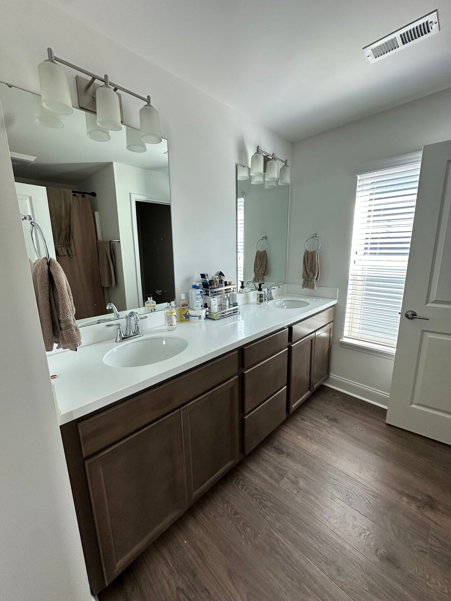 Building Photo - 1615 Mountain Quail Cir