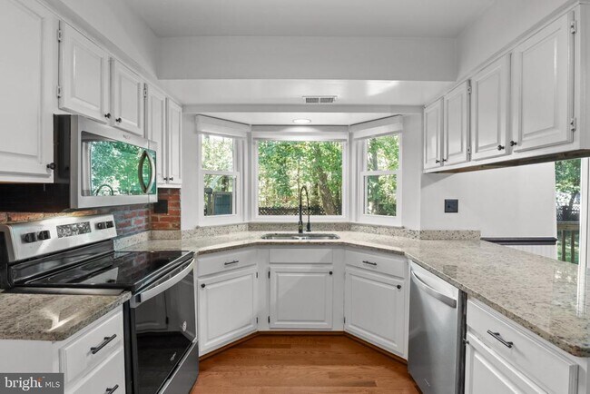 Building Photo - 6508 Elk Ct