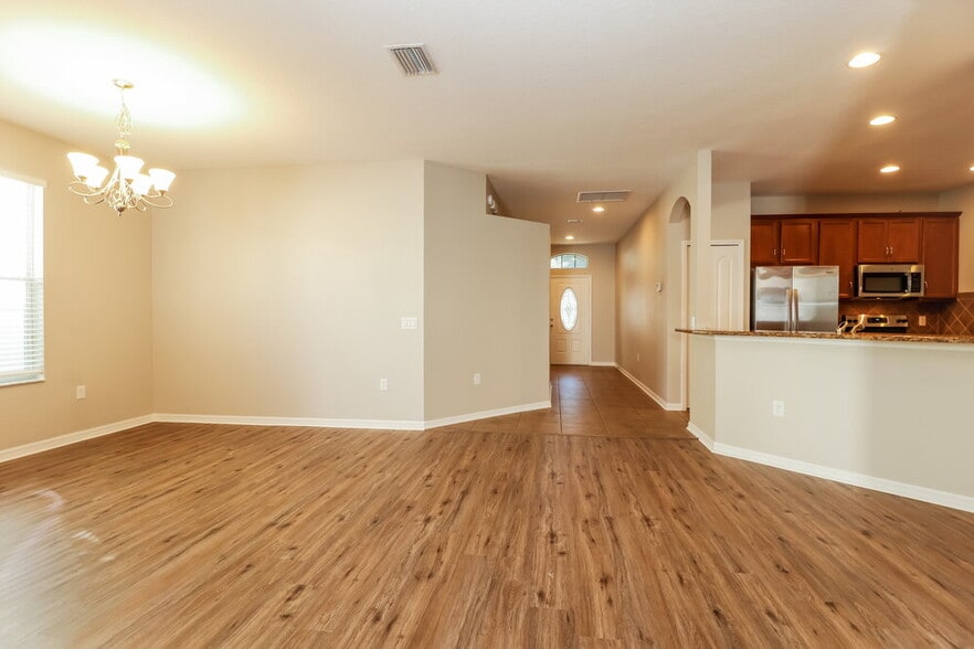 Building Photo - 18447 Red Willow Way