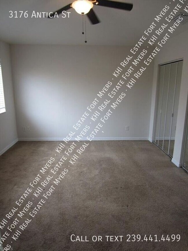 Building Photo - 3176 Antica St