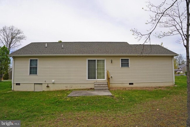 Building Photo - 122 Sinker Dr