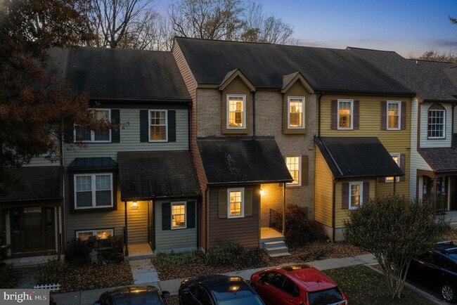 Building Photo - 7393 Swan Point Way