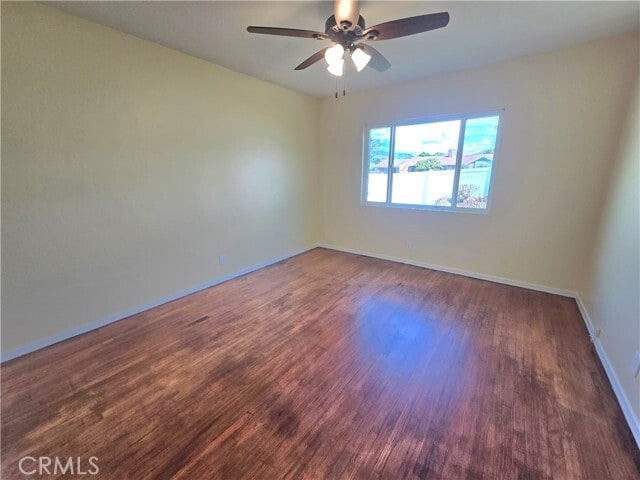 Building Photo - 938 S Fuchsia Ave