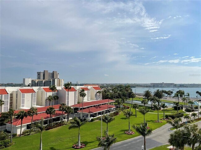 Building Photo - 7872 Sailboat Key Blvd S