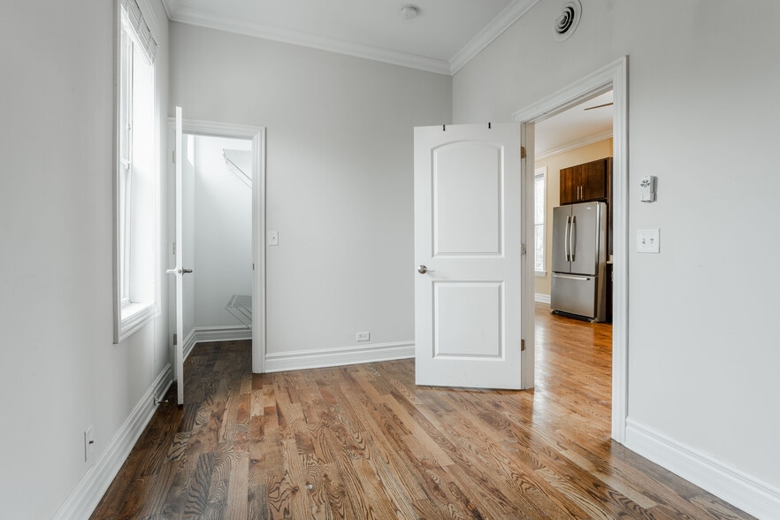 Building Photo - 2609 W Thomas St