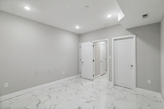 Building Photo - 1845 A St