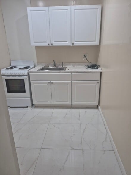 Building Photo - 1543 N Bluebird Ln