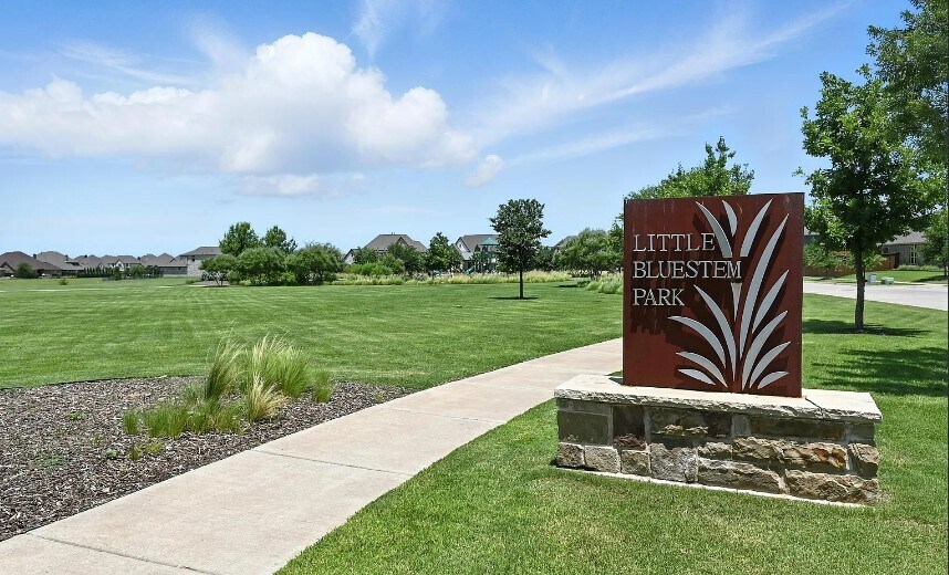 Building Photo - 12559 Ravine Creek Rd