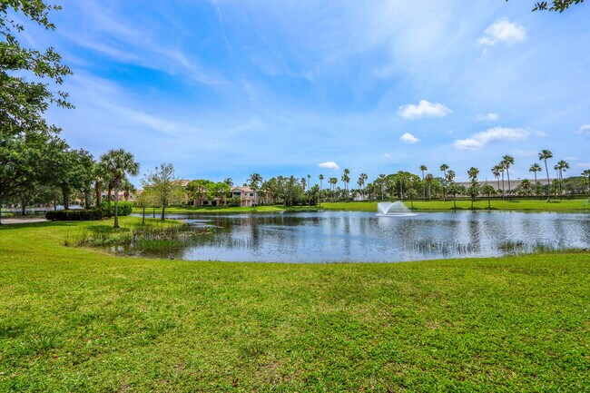 Building Photo - 3023 Alcazar Pl