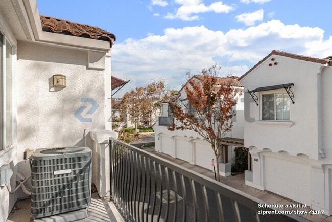 Building Photo - 35485 Monterra Cir