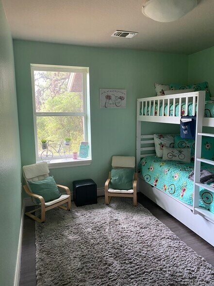 Building Photo - 17813 TX-29