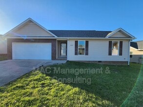 Building Photo - 1606 Bobby Nichols Dr