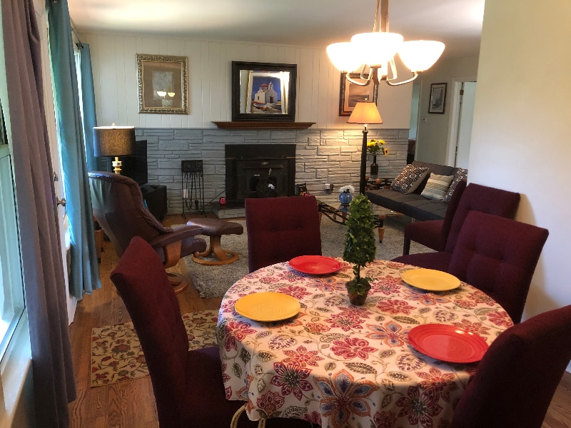 Building Photo - 18 Forestdale Dr