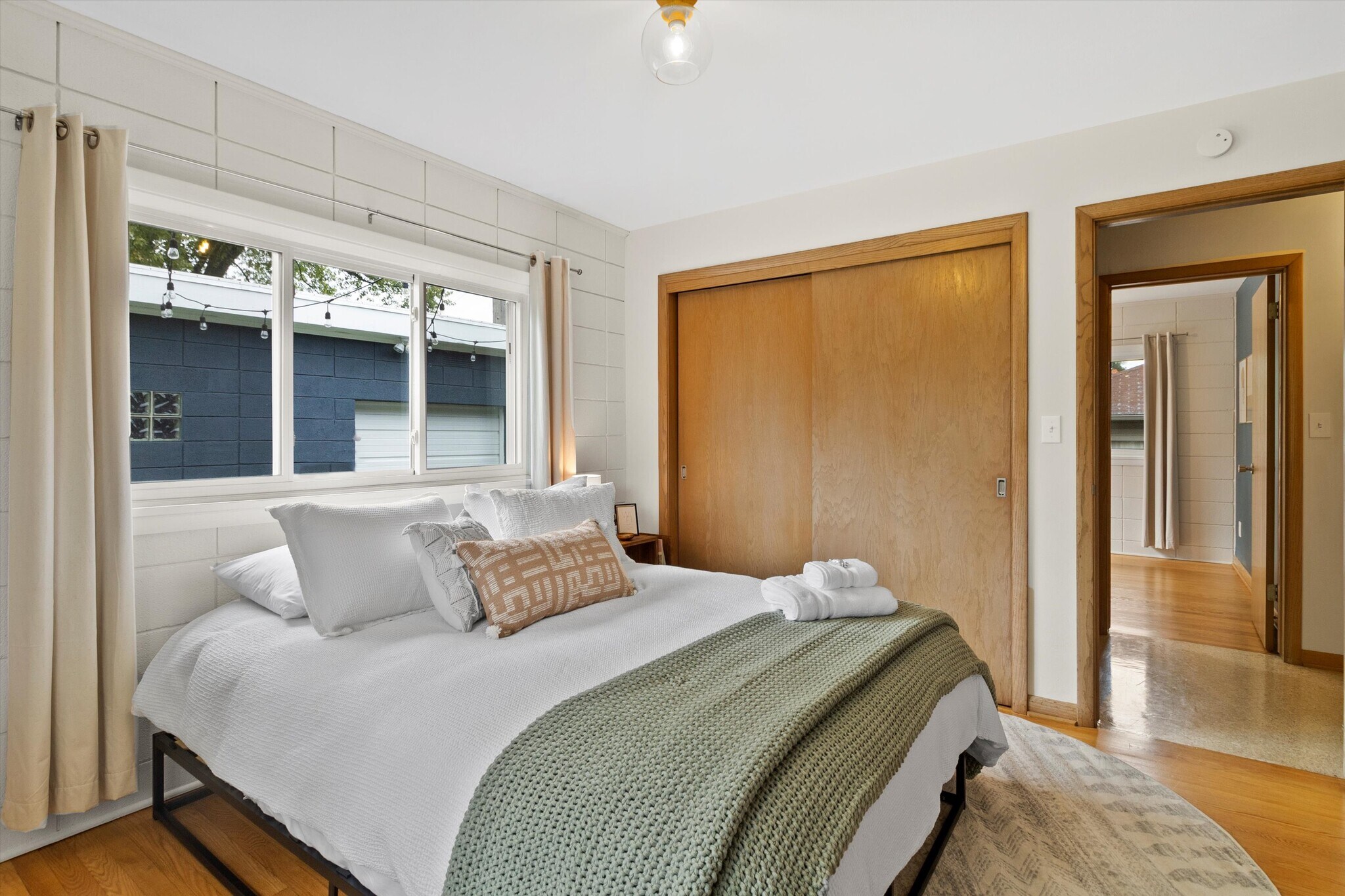 Building Photo - 426 E Ohio Ave