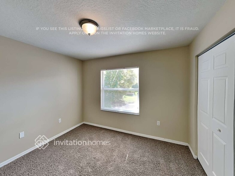 Building Photo - 7539 42nd Ct E