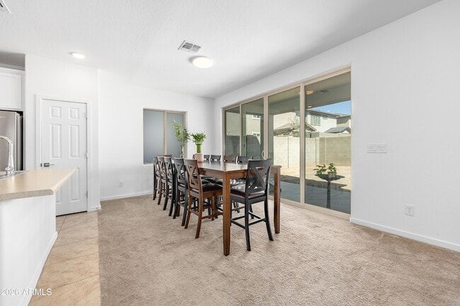 Building Photo - 2019 N Marketside Ave