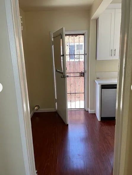 laundry room with door to private yard - 1914 Hauser Blvd