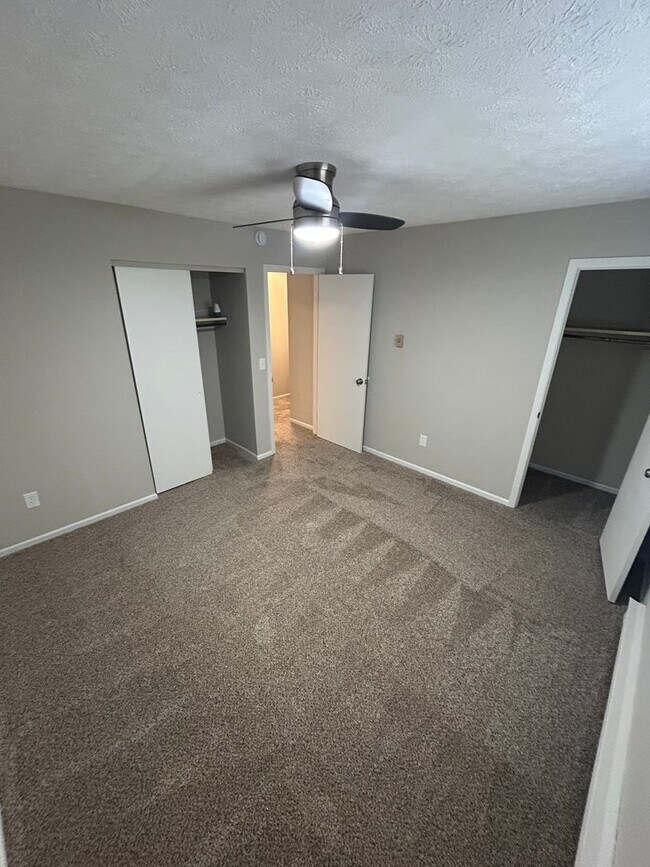 Building Photo - 2 Bedroom and 1.5 Bath Townhome - Troy, Ohio!!