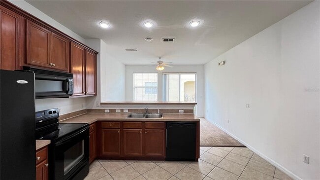 Building Photo - 5215 Paradise Cay Cir