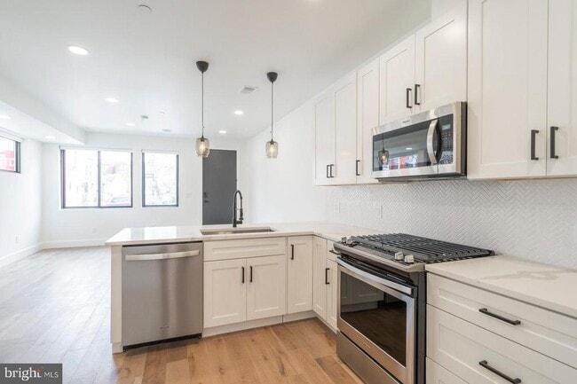 Building Photo - 3222 Turner St