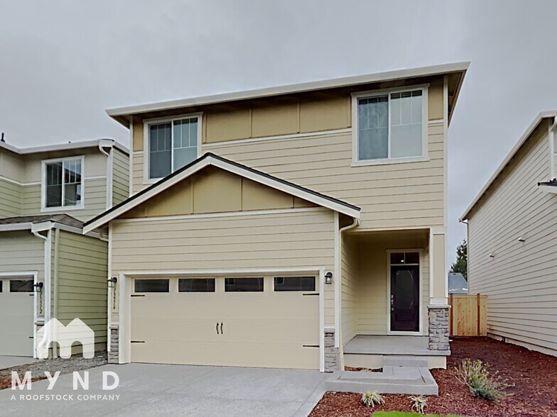 Primary Photo - 15516 NE 72nd Way