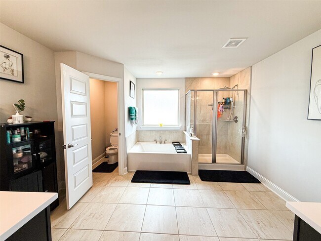 Building Photo - 449 Aurora Creek Ln