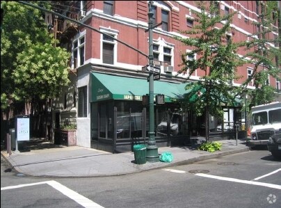 Building Photo - 200-208 Columbus Ave