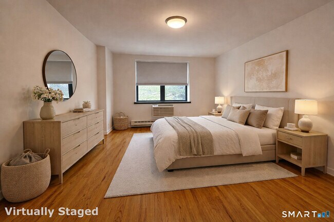 Building Photo - 500 Newfield Ave