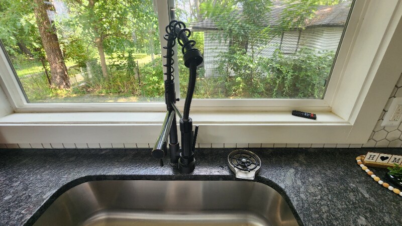 Building Photo - 8054 Ortonville Rd