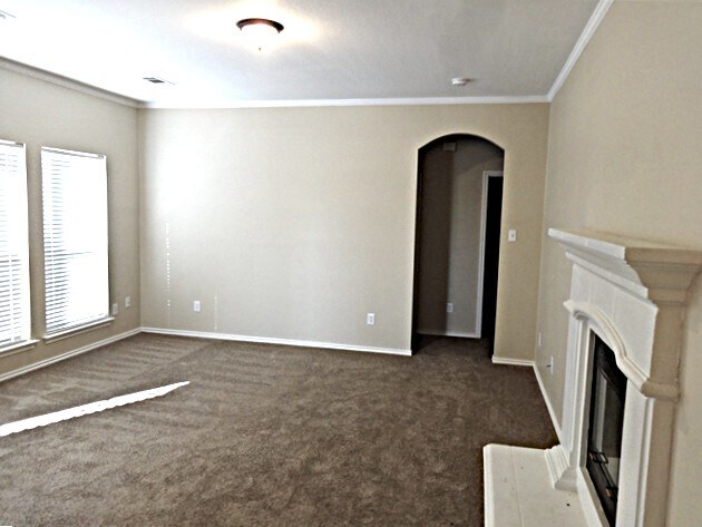 Building Photo - 6424 Payton Dr