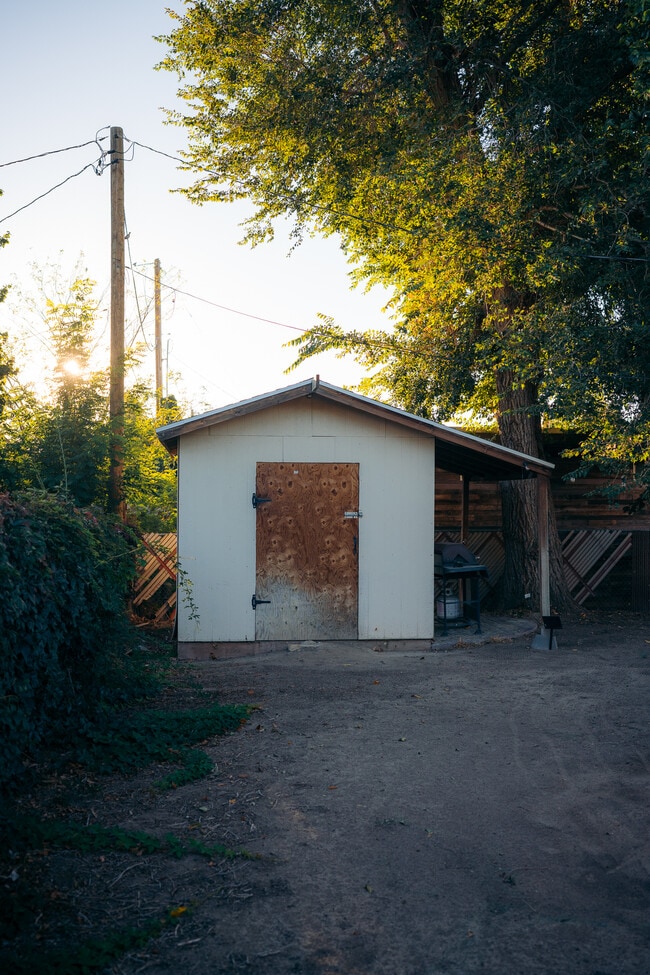 Building Photo - 7858 S 280 E