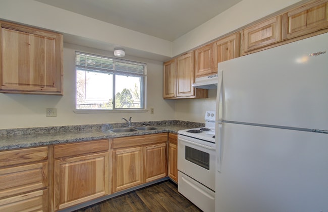 Building Photo - 3102 Harney St