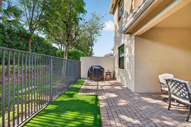 Building Photo - 13820 Imperial Topaz Trl