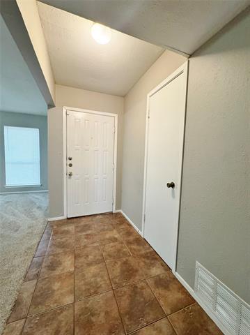 Building Photo - 1146 Meadow Creek Dr
