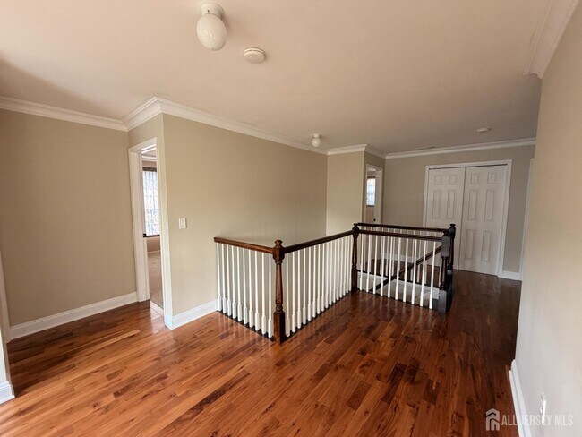 Building Photo - 87 Timberhill Dr