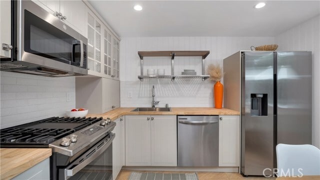 Building Photo - 1347 Seward St