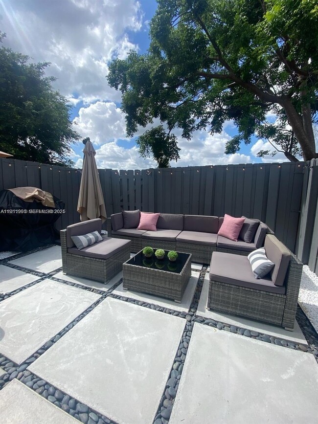 Building Photo - 15264 SW 91st Ln