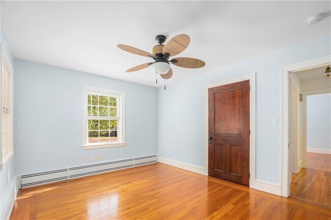 Building Photo - 286 Westcott Rd