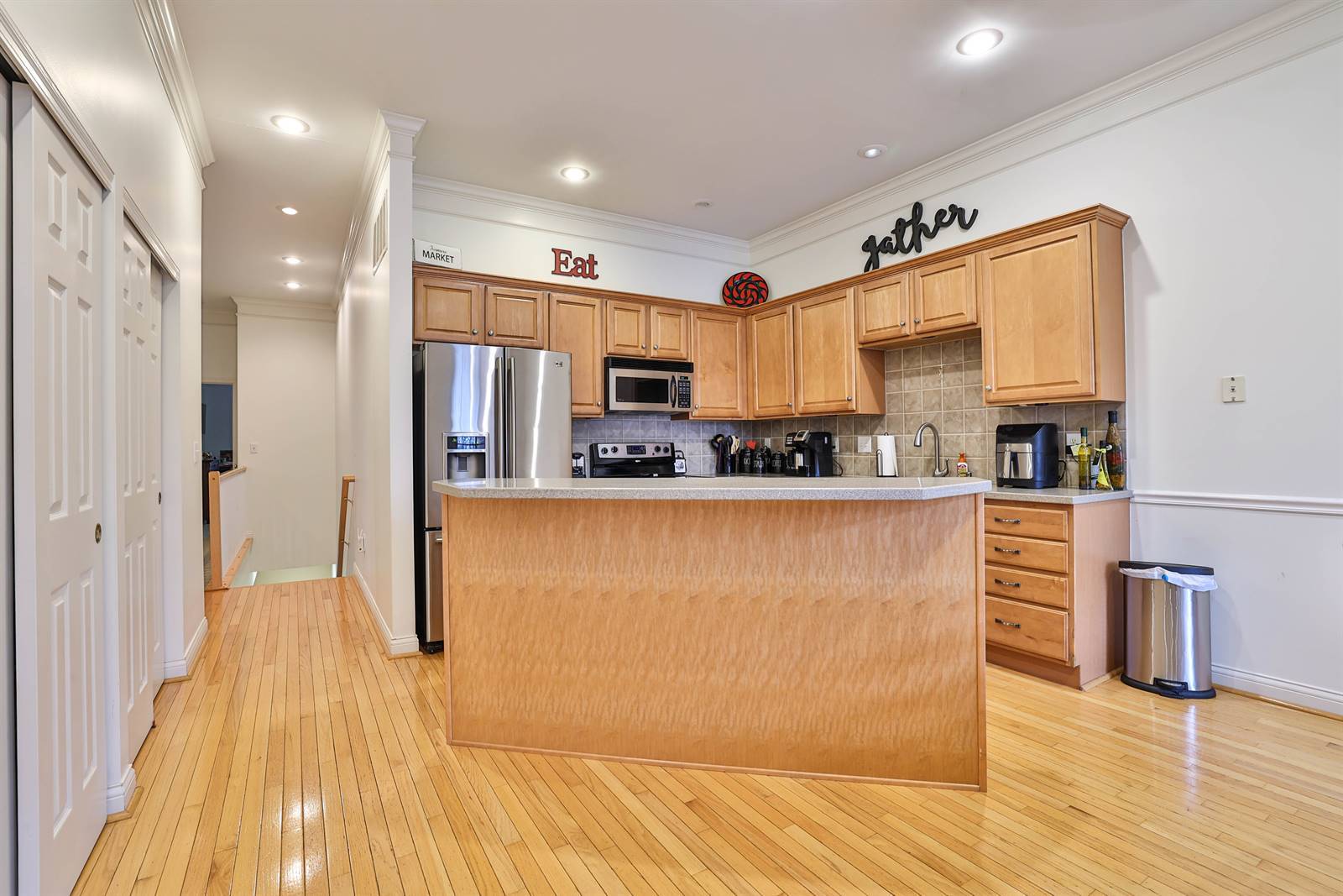 Kitchen - 11633 Chancery Ln