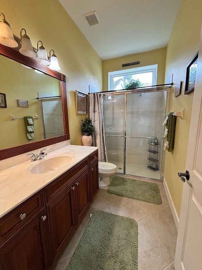 Building Photo - 855 SW Grand Reserves Blvd