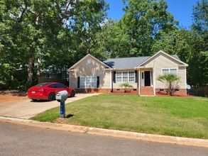 Building Photo - 428 Firebridge Dr