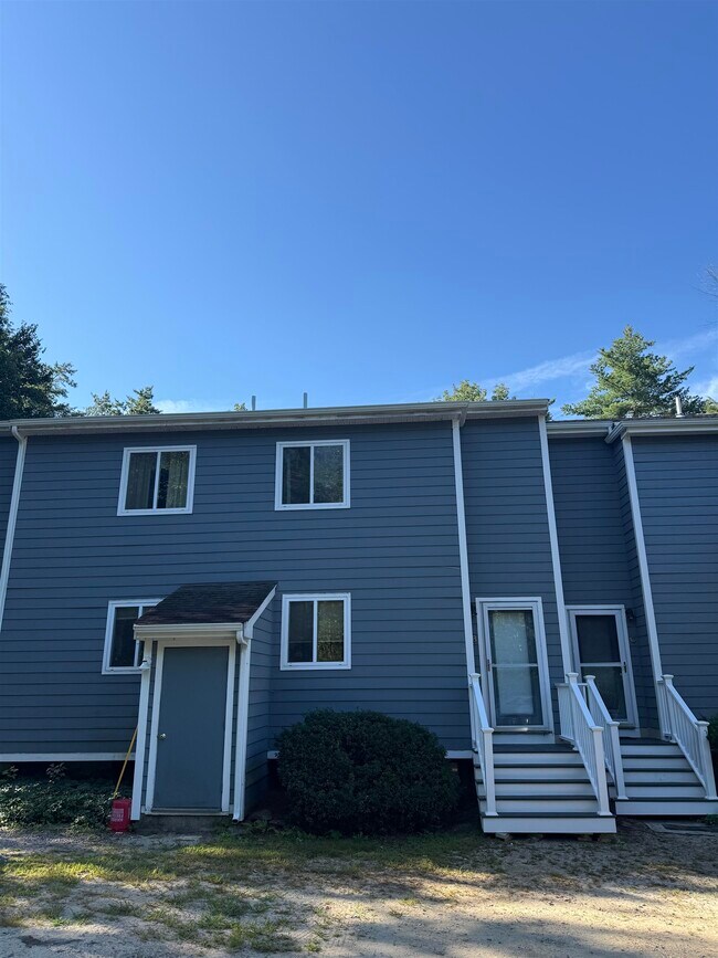 Building Photo - 25 Apple Ln