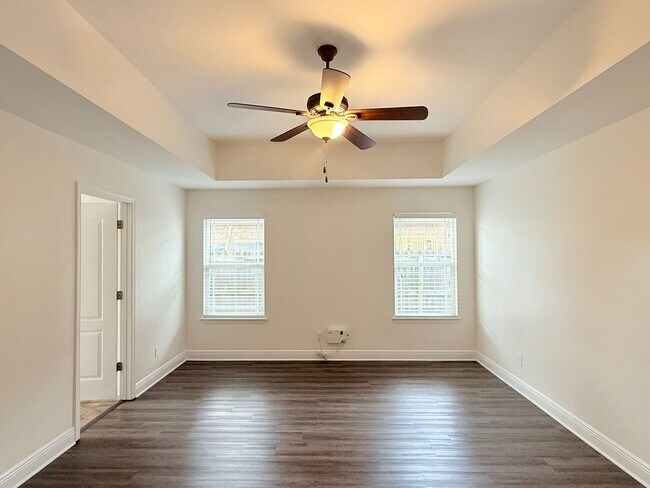 Building Photo - Stunning Craftsman Home - Stonechase