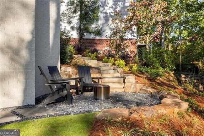 Building Photo - 3290 Dunlop Ct