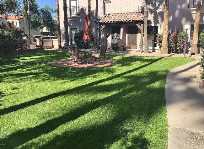 Building Photo - 4813 N 73rd St