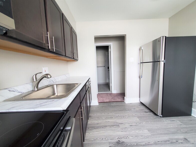 Washington Lane Apartments 62016221 Crittenden St Philadelphia PA