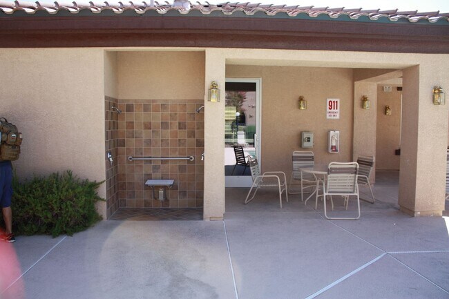 Building Photo - 7660 W Eldorado Ln
